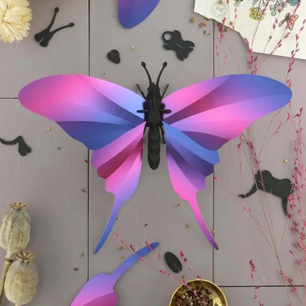 Trophée Origami Papillon Swordtail – Purple metallic